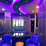 Yade Luxe 2*