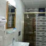 Yade Luxe فندق 2*