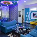 فندق Yade Luxe إتْشميلير