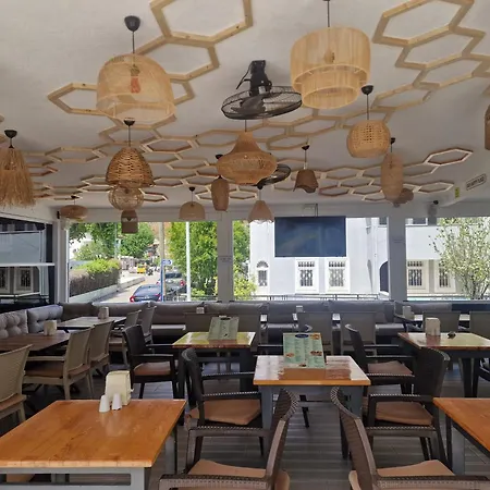 Hotel Yade Luxe İçmeler