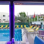 Yade Luxe 2* İçmeler