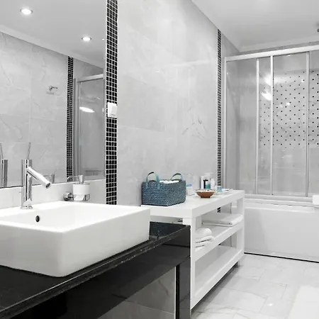 Ξενοδοχείο Yade Luxe